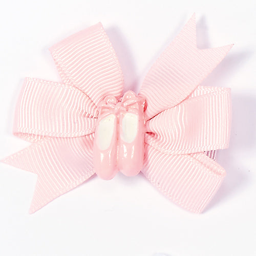 3915 Pinwheel Bow with Ballet Shoes