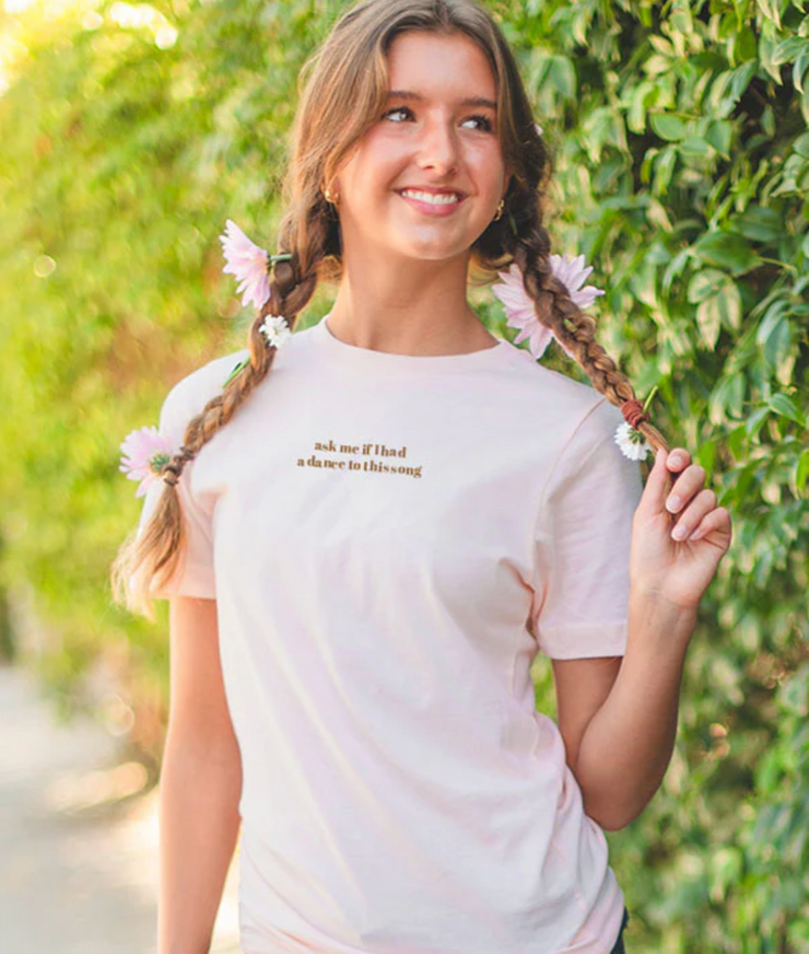 AMI-TEE Ask Me Unisex Tee
