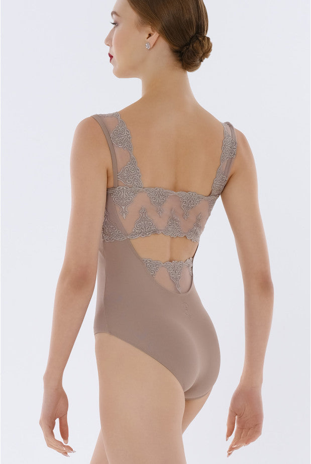 Amina Leotard