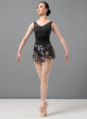 MS162 V-Front Printed Skirt