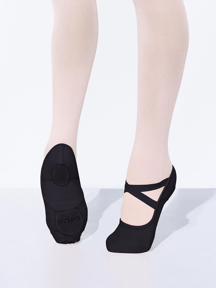 2037 Hanami Canvas Ballet Shoe BLACK