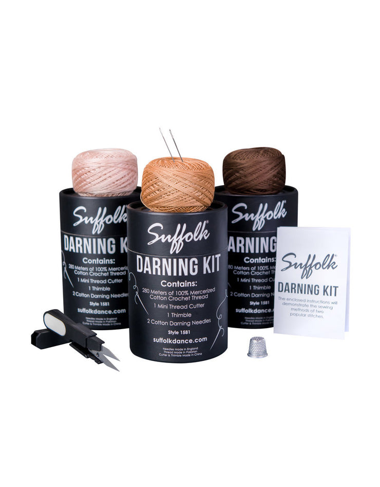 1581 Suffolk Darning Kit